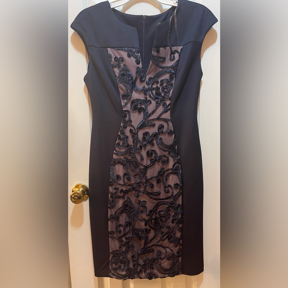 Size 6 semi formal knee length dress by Connected Apparel